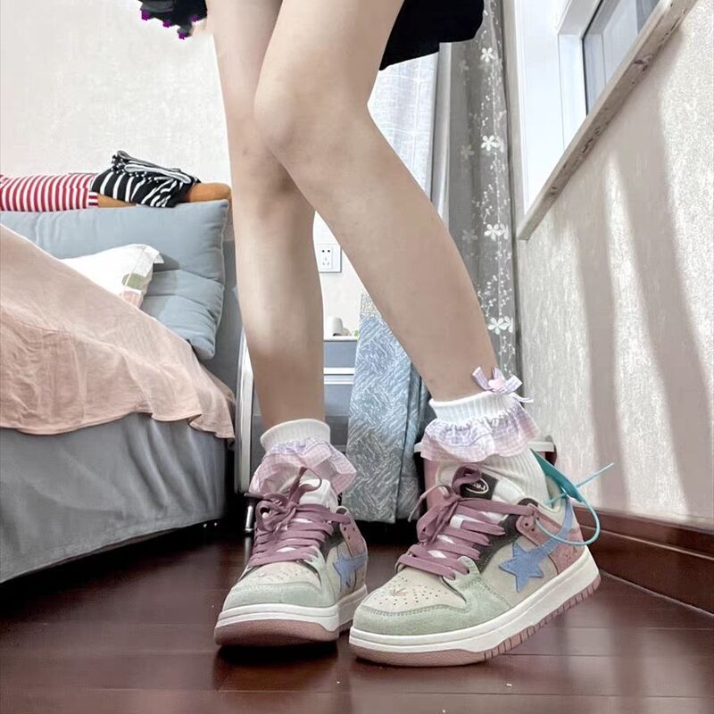 New Original Macaron Rainbow Contrasting Color Star Sneakers for Women Japanese Style Retro Fashion Versatile Campus White Shoes New Original Macaron Rainbow Contrasting Color Star Sneakers for Women Japanese Style Retro Fashion Versatile Campus White Shoes