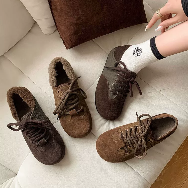 Английский стиль повседневная круглая голова с плоской подошвкой меховые туфли новый зимний колледж плюс бархатная немецкая тренировка обувь повседневная хлопковая обувь