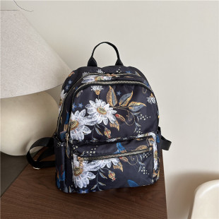 �羳�r�аٴ�Ůʿ�p������p���mͨ�����б�����ڴ�����������Ů