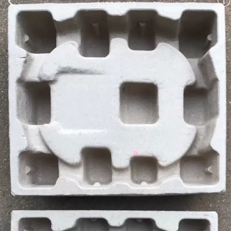 纸浆模塑包装宠物饮水器纸托包装 鸡蛋托纸浆 可定 制加 工