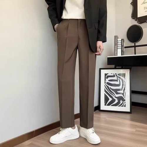 Plus-size ice silk casual pants for men, summer thin, loose-fitting, straight-leg, wide-leg style—drapey tailoring trousers for the season.
