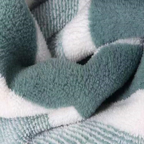 Wholesale coral velvet towels, three-color striped towels, soft and comfortable, non shedding, non fading, support customization