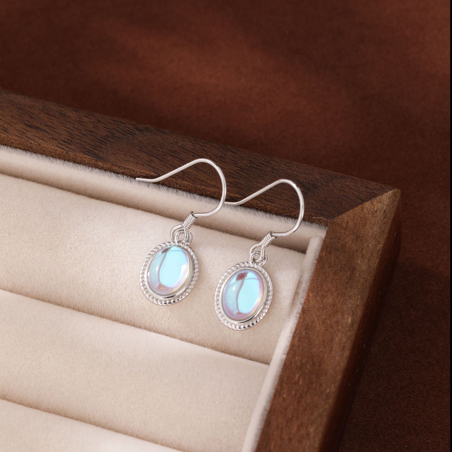 TEMU Amazon nuevo 925 plata de ley ovalada pendientes de piedra lunar mujeres moda europea y americana simple gancho para la oreja joyería