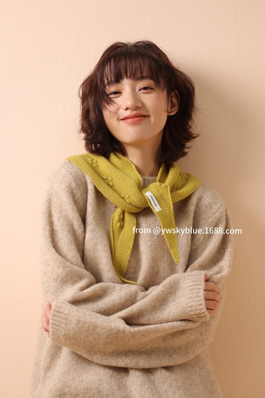 巨洋韩系100%WOOL小羊毛围巾ins博主不规则三角巾女显白点晴领巾|undefined