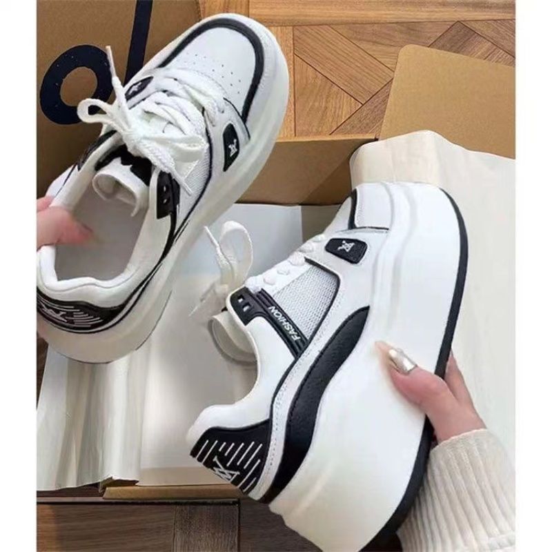 Zapatos de red, zapatos blancos para mujeres 2025, nuevos zapatos de primavera, tendencia de comercio exterior transfronterizo, zapatos altos con suela gruesa