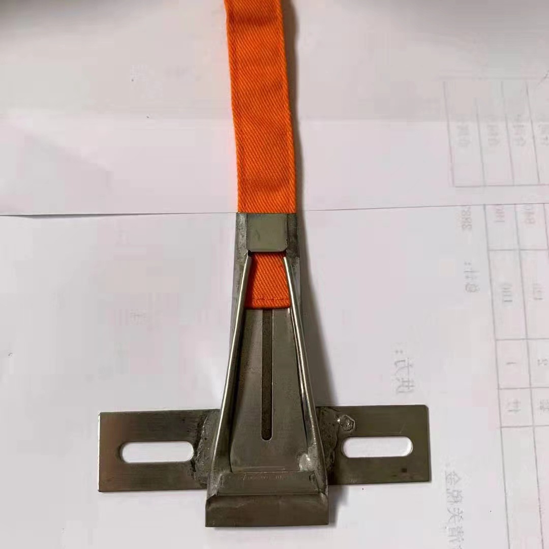 青岛老张生产各种制帽撸子比子拉筒板带间线器板带比子