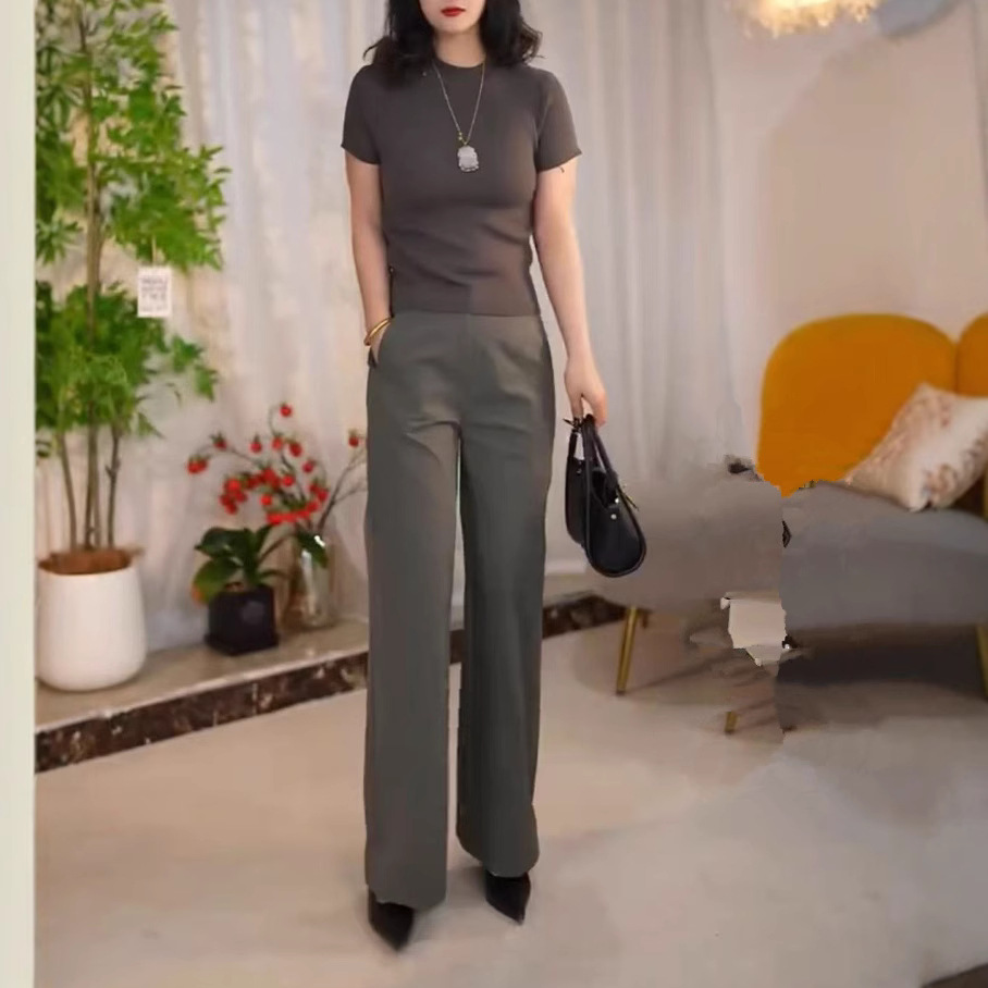 25078 Big Aimei Yiyuan 2025 Spring and Summer New Solid Color Slim Fit Short-sleeved T-shirt Fashionable Straight Trousers Slimming Women