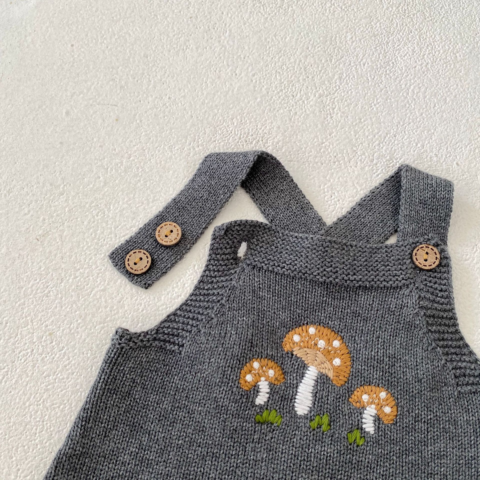 Abbigliamento autunnale 2024 per neonati, bambini piccoli, ragazzi e ragazze, giacca cardigan ricamata con funghi + kaki + ricamata_voghion.com
