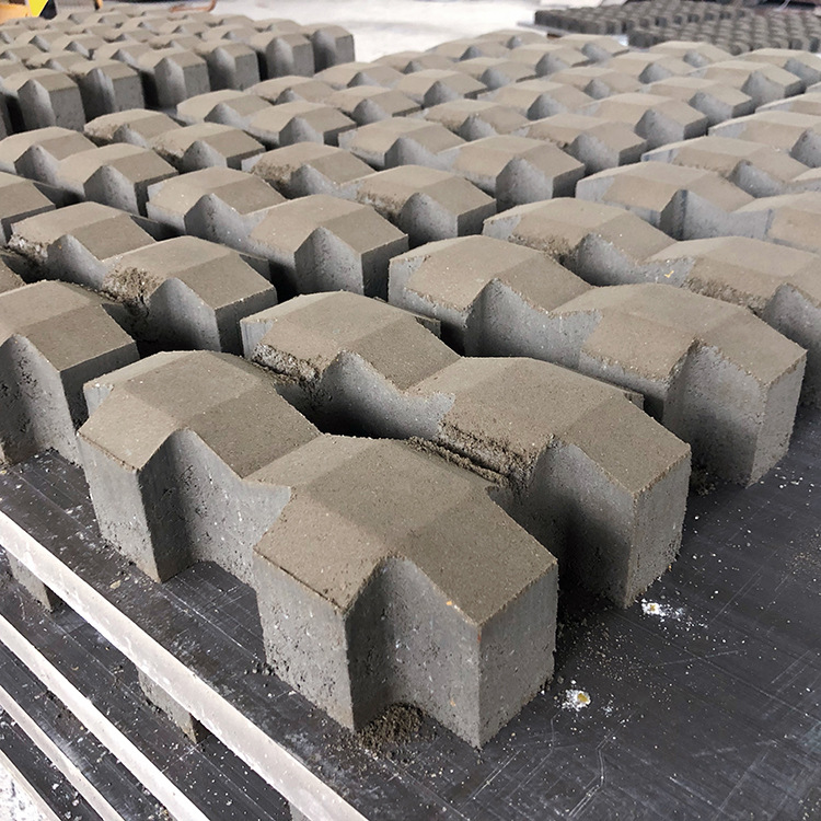 厂家直销井字植草砖混凝土停车场铺路砖绿地草坪格园林景观地面砖