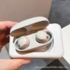 Серебристый