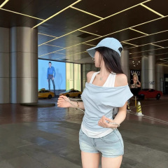 假两件荡领一字肩短袖t恤女夏季纯欲甜辣妹挂脖露肩独特绝美上衣