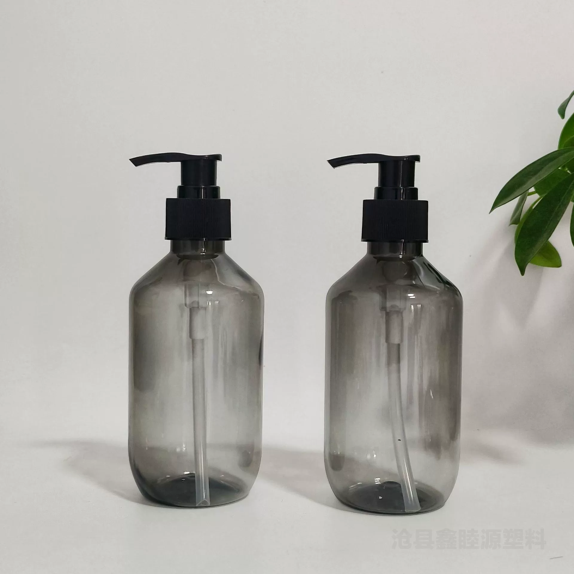 Садовый распылитель, шампунь для отеля, гель для душа, дезинфицирующее средство для рук, распылитель, 28 зубьев, 300 мл, прозрачная черная пластиковая бутылка