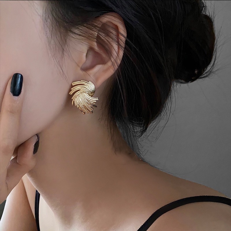 1 Pair Simple Style Geometric Solid Color Plating Copper 18k Gold Plated Ear Studs display picture 4