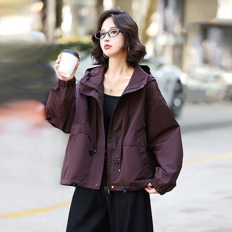 女士短外套2025春秋新款小个子中年妈妈时尚减龄宽松休闲连帽风衣|undefined