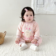婴儿衣服秋冬装 女宝宝卡通小白兔加绒连体衣超萌哈衣外出爬爬服