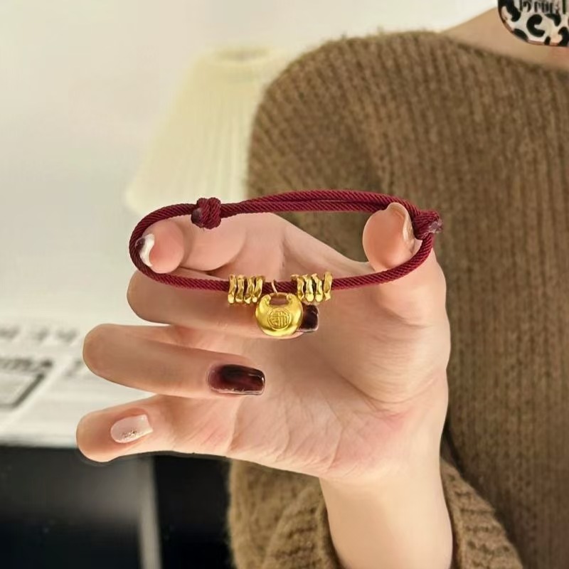 New Chinese-Style Chubby Fortune Bracelet for Women with Personalized Small Gold Nugget Pendant, Good Luck Red String Bracelet for Girlfriend's Zodiac Year