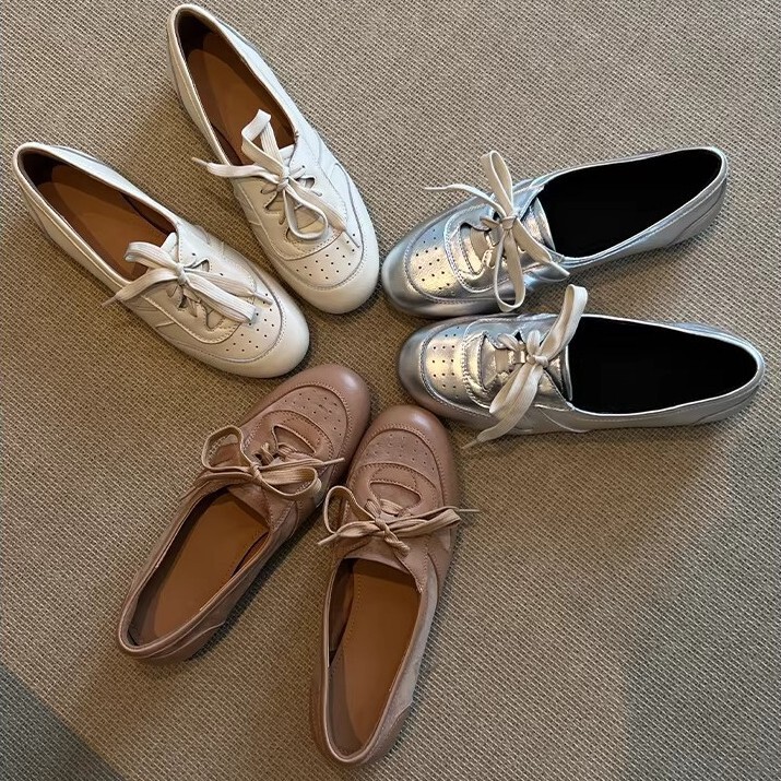 In stock~ Vintage old money style round toe lace-up shallow single shoes for women, flat versatile casual leather shoes, lightweight and sporty In stock~ Vintage old money style round toe lace-up shallow single shoes for women, flat versatile casual leather shoes, lightweight and sporty