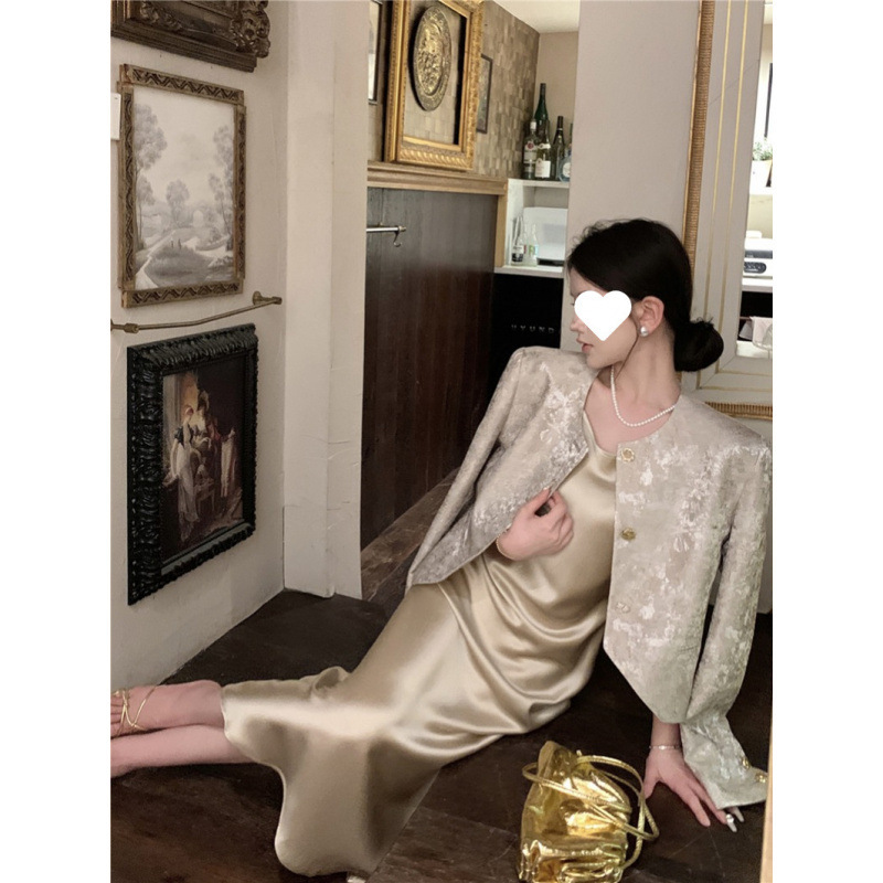 秋装美拉德穿搭提花料小香风外套+醋酸缎面显瘦吊带连衣裙女|undefined