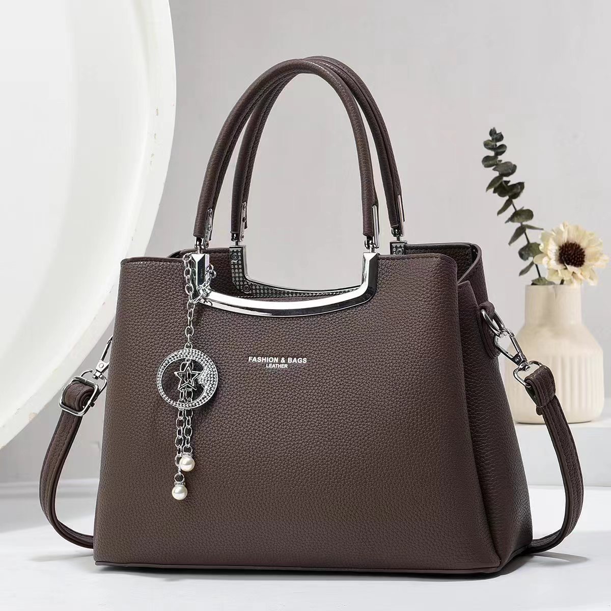 Bolso de hombro universal fabricante de alta calidad sensación de gran capacidad bolso de moda de madres de mediana edad bolso atmósfera