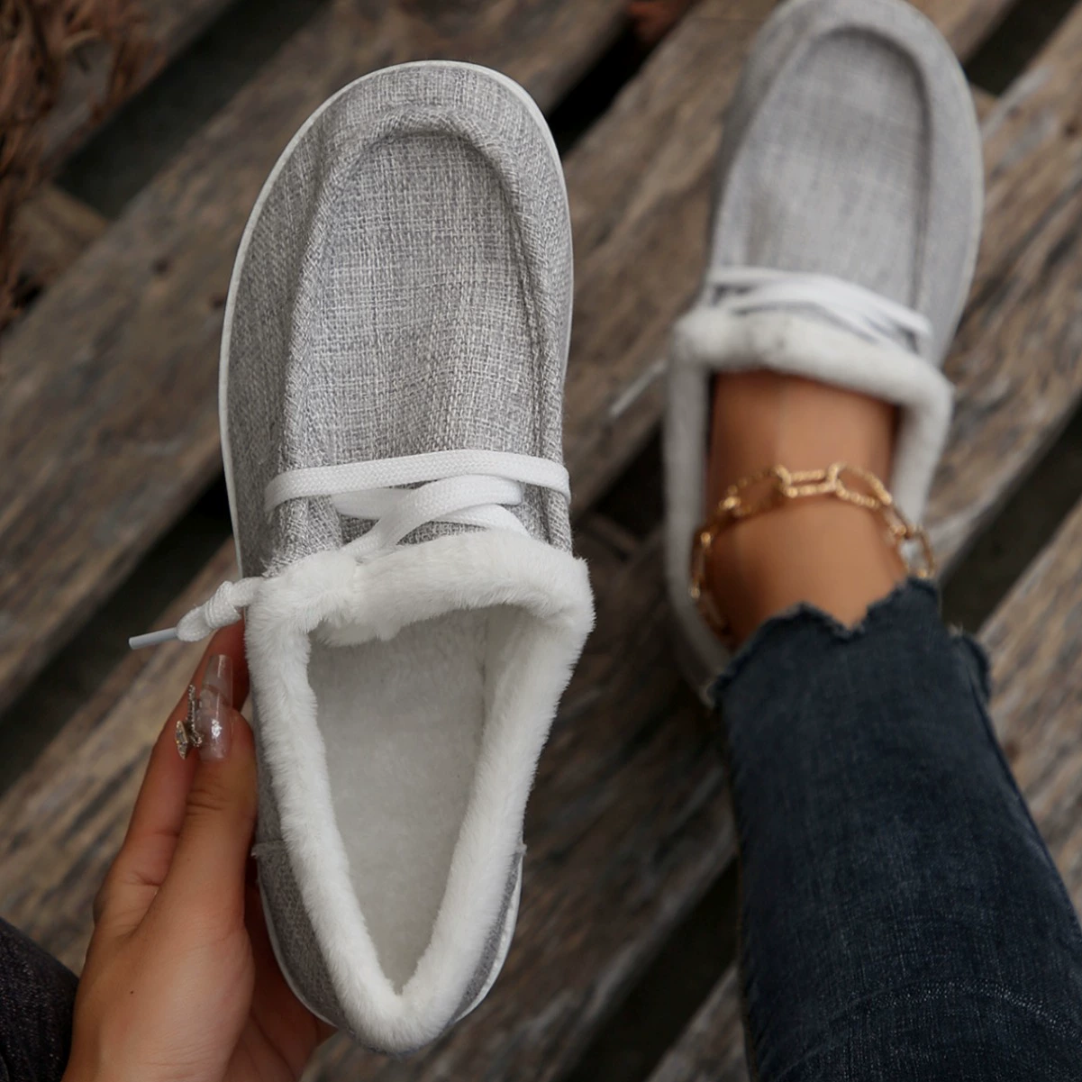 Осень и зима Новые хлопчатобумажные туфли на плоской подошве хлопчатобумажные туфли с мелким ртом через границу больших размеров внешней торговли Горячие Хлопчатобумажные туфли в наличии Хэллоуин хлопчатобумажные туфли