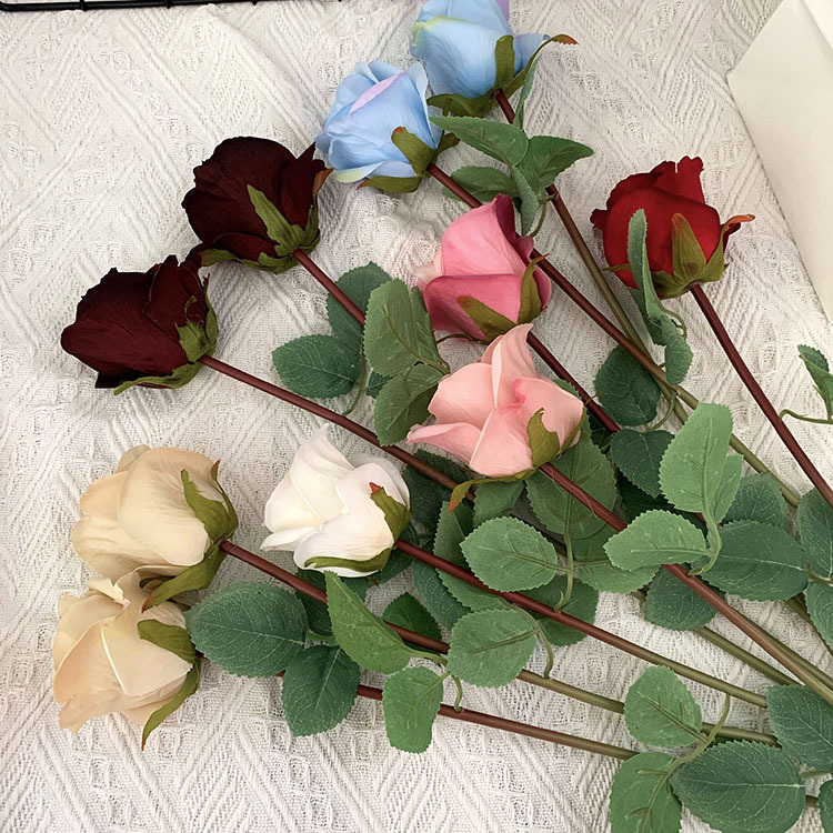 Simulated Single Rose, Home Restaurant Decoration Flowers, Wedding and Valentine's Day Hand Bouquets of Silk Flowers Artificial Flowers Wholesale