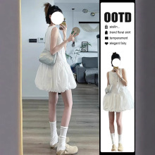 简约圆领花苞背心裙女夏季2025新款宽松小个子显瘦显高a字连衣裙