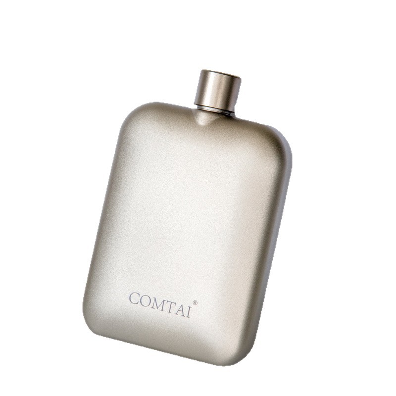 COMTAI - Botella de Vino Cuadrada Portátil de Titanio Puro, Juego de Vino de Alta Gama para Viajes al Aire Libre, Estilo Retro de Lujo Ligero, 200 ml