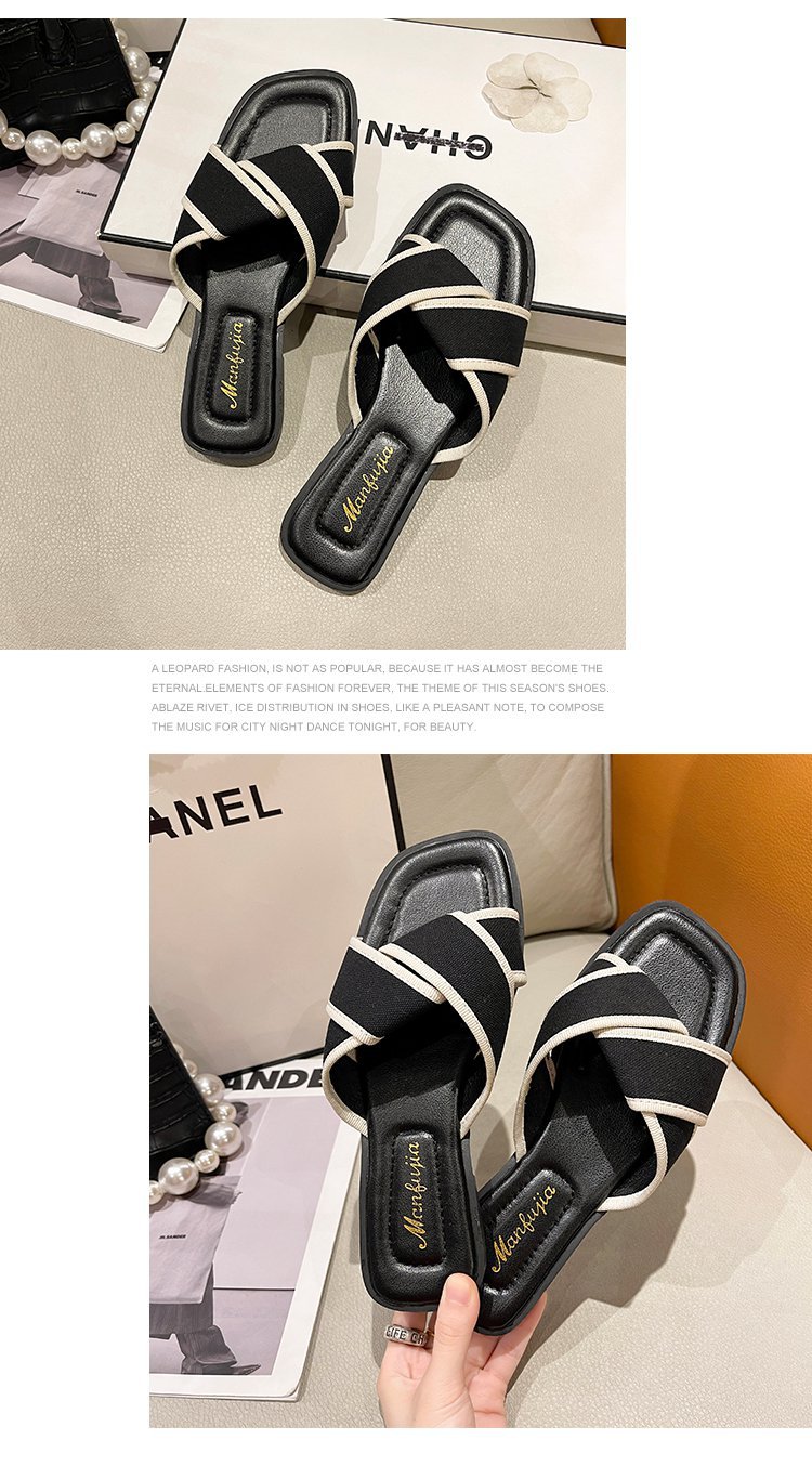 Summer new Korean version black and white flip-flops flat bottom soft bottom beach sandals sandals and slippers_voghion.com