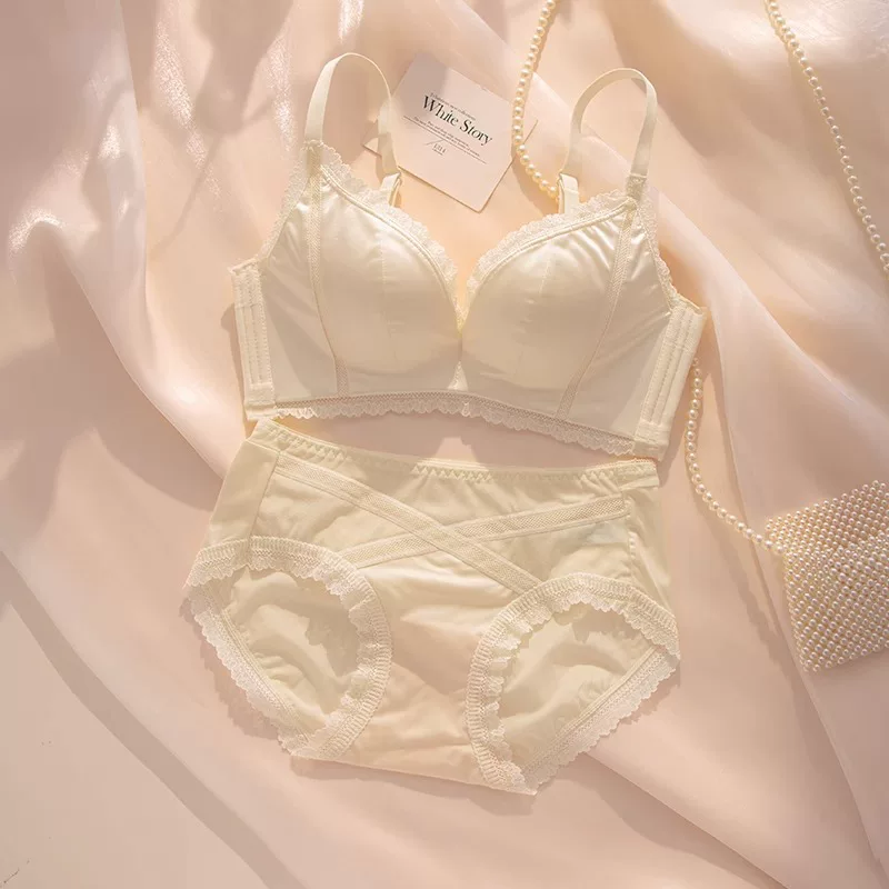 Underwear, supporting wireless bra, bra top, thin set