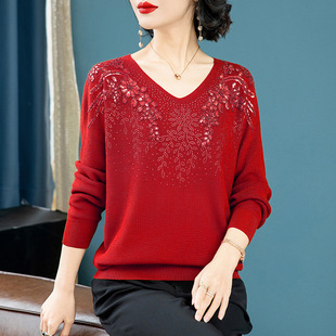 Spring and Autumn Hand-embroidered Casual Mom Short Top Loose Slimming Middle-aged and Elderly Women's Sweater Knitted Base Shirt