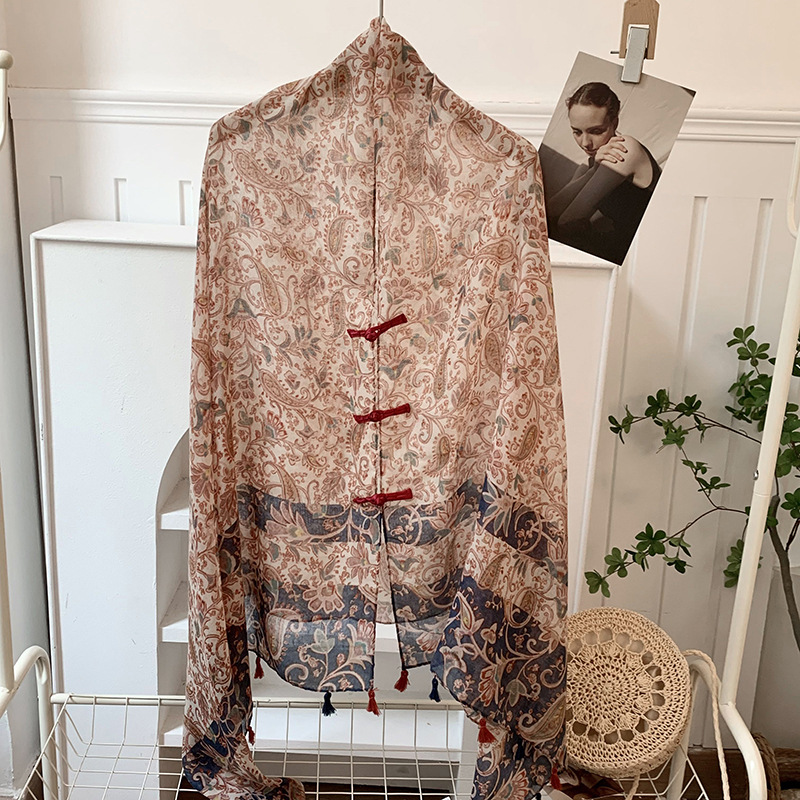 Verano de alta gama ropa exterior de mujer estilo étnico retro protector solar hebilla chal Yunnan Qinghai turismo bufanda de seda