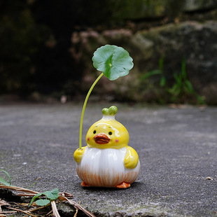 Cute Little Yellow Duck Ornaments Cartoon Soft Cute Healing Ceramic Doll Office Workstation Desktop Desk Decoration