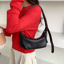 女士单肩包;腋下包;女士斜挎包