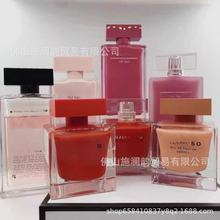 Perfume�������ڰ����ӷ�����Ůʿ����ϼ����ˮľ�|�{��Ϣ��ζ