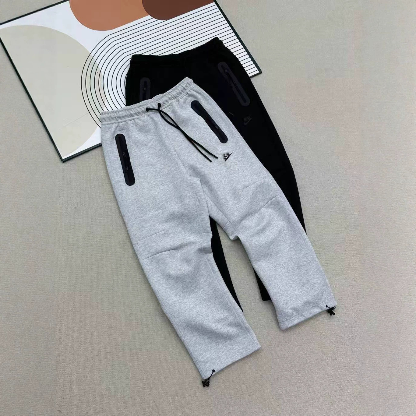 Men's Casual Sports Pants Spring and Autumn New Style Running Sweatpants Training Loose Sports Pants Knitted Long Pants Straight-Leg Popular Model Men's Casual Sports Pants Spring and Autumn New Style Running Sweatpants Training Loose Sports Pants Knitted Long Pants Straight-Leg Popular Model