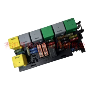 A1645400072 Qoruyucu Rele Qutusu W164 Gl450 Ml350 W251 R350 üçün uyğundur