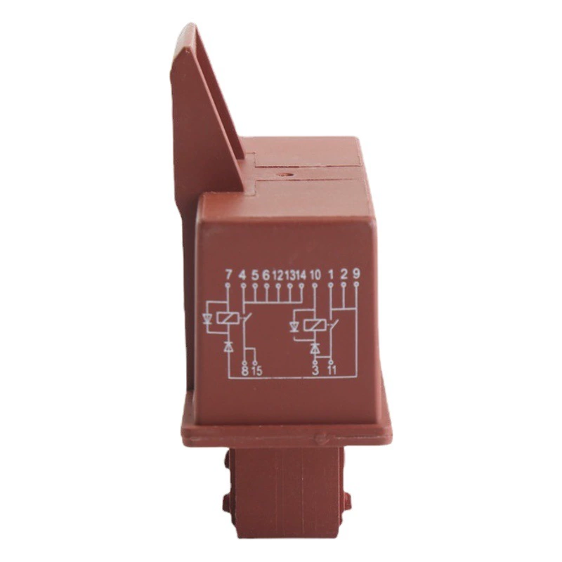 Производитель поставляет блок управления топливным насосом, реле, огнестойкий корпус, 15-контактный, для низковольтных электроприборов