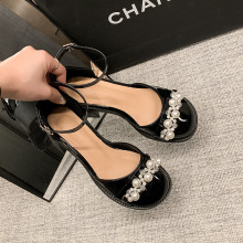 2023年新款浅口粗跟水钻珍珠凉鞋女一字带圆头韩版单鞋玛丽珍女鞋