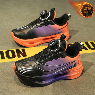 ��ͯЬ�Ӷ����¿ͯ�\���ܲ�Ь�к�Ƥ��ӽq�Ӻ�ů����Ь