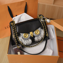 包包女包2025新款高级质感升级版可拆卸猫头鹰面造型大容量单肩包