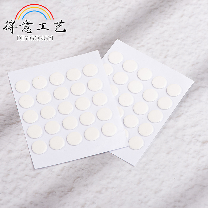 Double-sided adhesive transparent round double-sided adhesive strong seamless double-sided adhesive tape round adhesive point factory wholesale Double-sided adhesive transparent round double-sided adhesive strong seamless double-sided adhesive tape round adhesive point factory wholesale