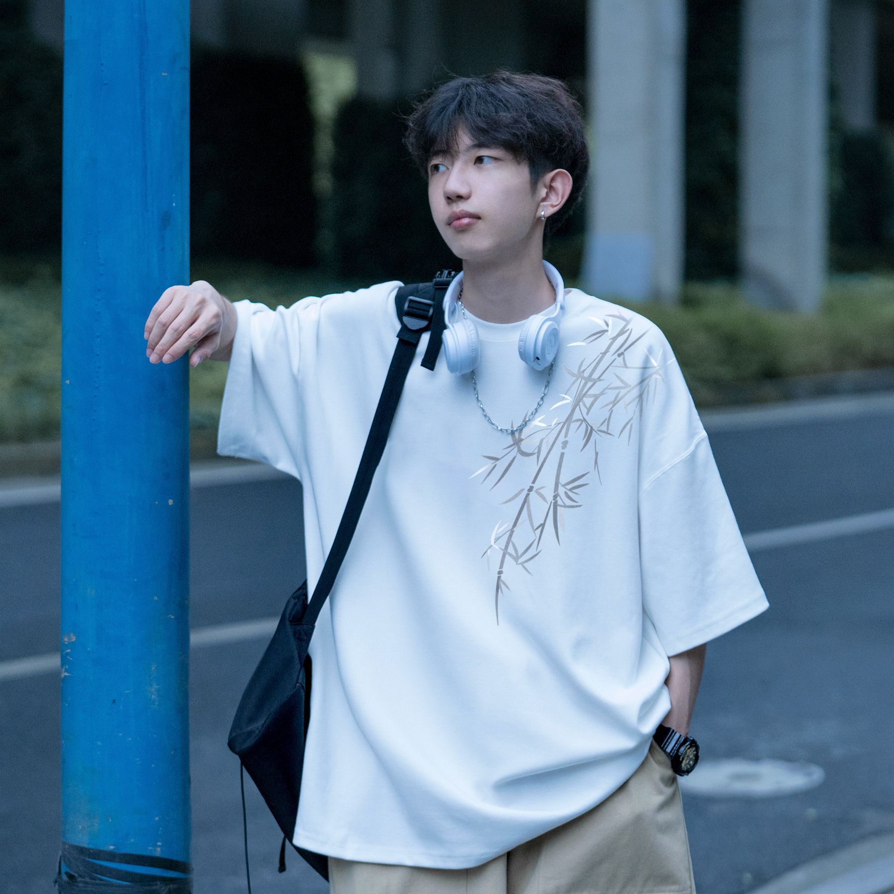 Chinese Style Men's T-shirt With Round Neck And Bamboo Print_voghion.com