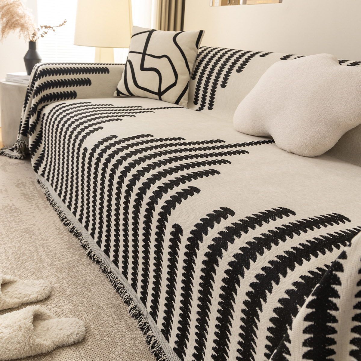 Nordic Simple Sofa Cover Cloth, Universal for All Seasons, Chenille Sofa Towel, Sofa Cover Blanket, Soft