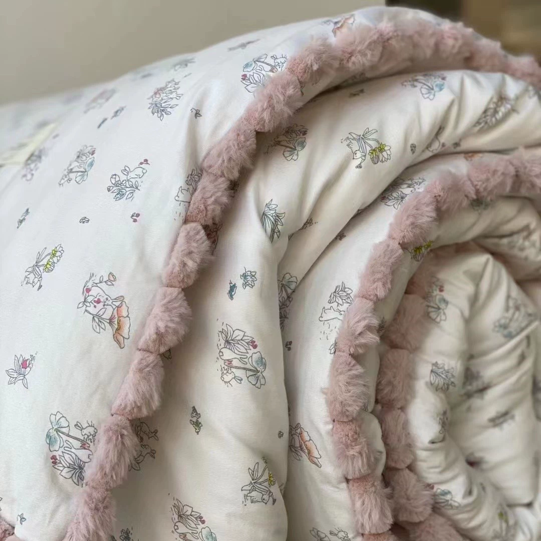 Small design cotton winter windproof duvet, keeps constant temperature, increased thickness