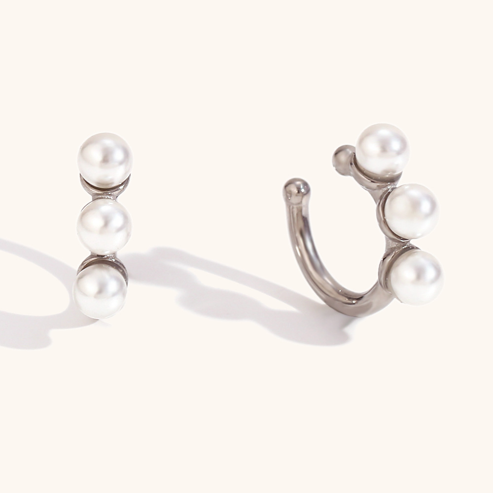 c-shaped pearl inlaid stainless steel earrings
