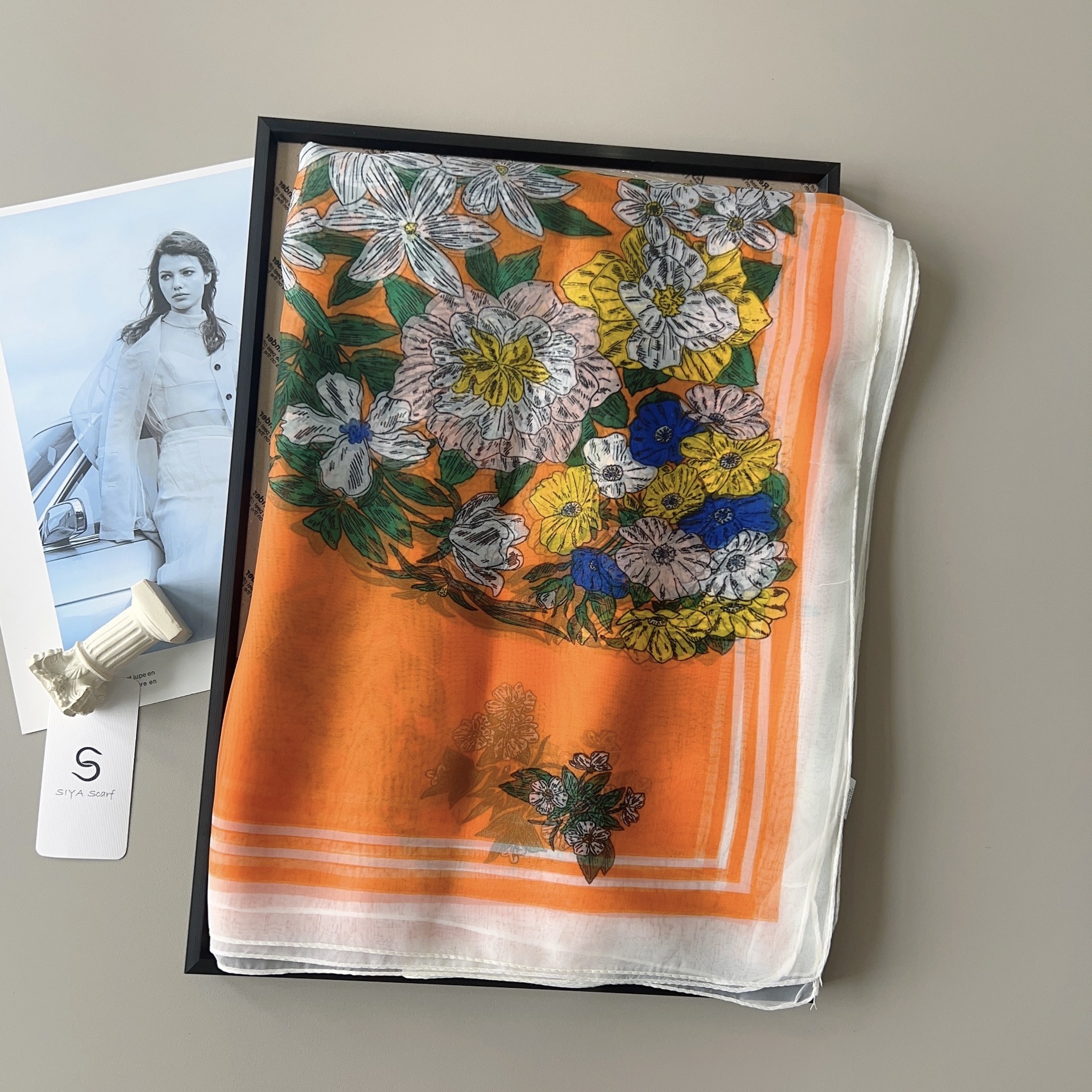 Nuevo hilo suave impresión de moda toalla de hilo protector solar ligera y transpirable toalla de seda turística alta sensación toalla de playa toalla de chal