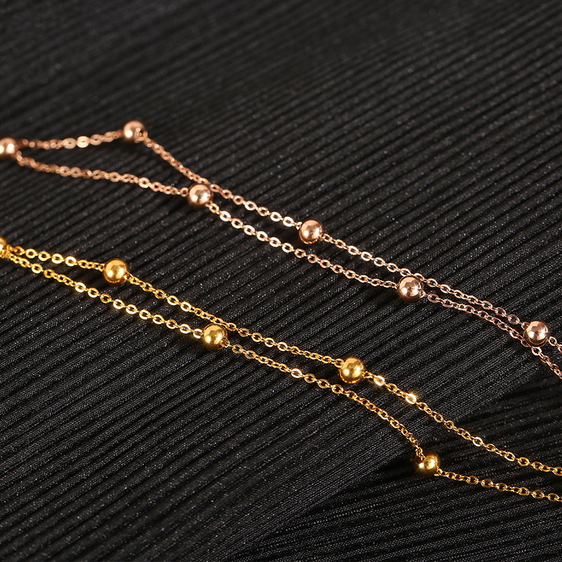 2022 nueva moda de oro de 18 quilates de alto grado sentido ins nicho de acero de titanio para las mujeres no se desvanece