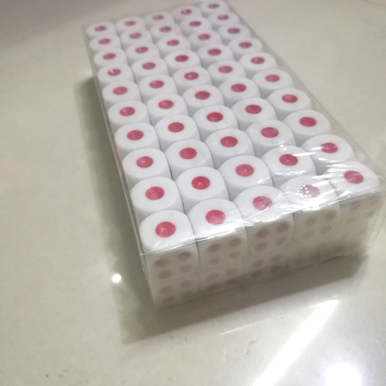 Yinzi Bones, One Dollar and Two Yuan Store Goods Source