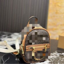 �n��С�������p�㱳��2026�¿�W�����sͨ��ײɫ�p�����Ů