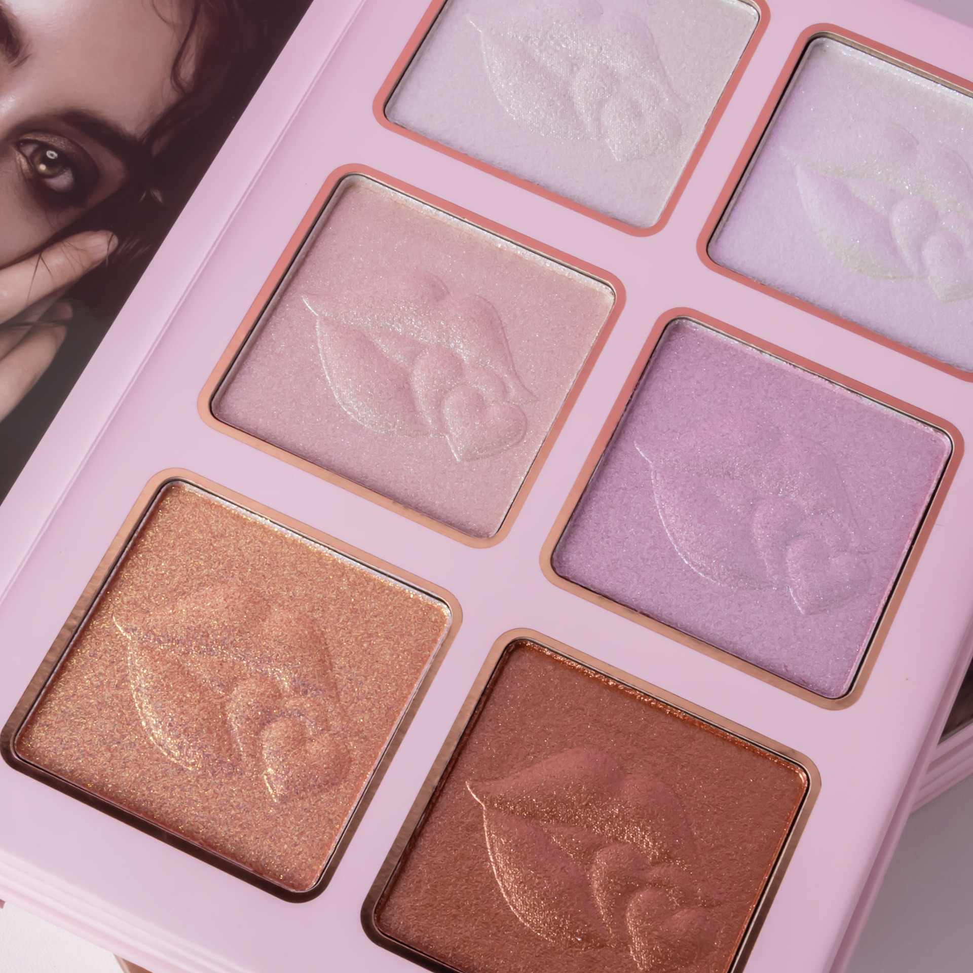 Cross-border bestseller 43-color makeup palette, four-layer flip book eyeshadow palette, matte pearlescent blush, contour and highlight in one piece undefined